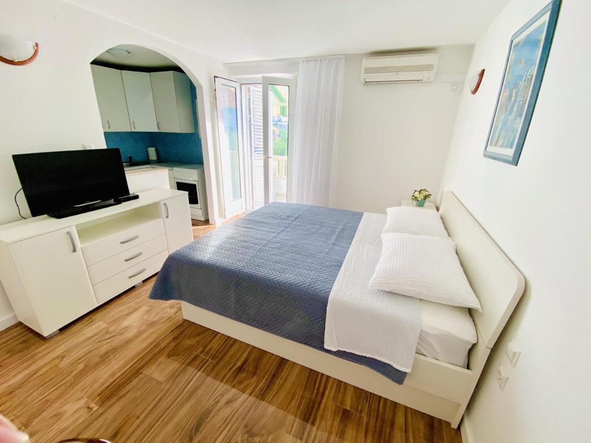 Apartments By The Sea Postira, Brac - 2928 Exterior foto